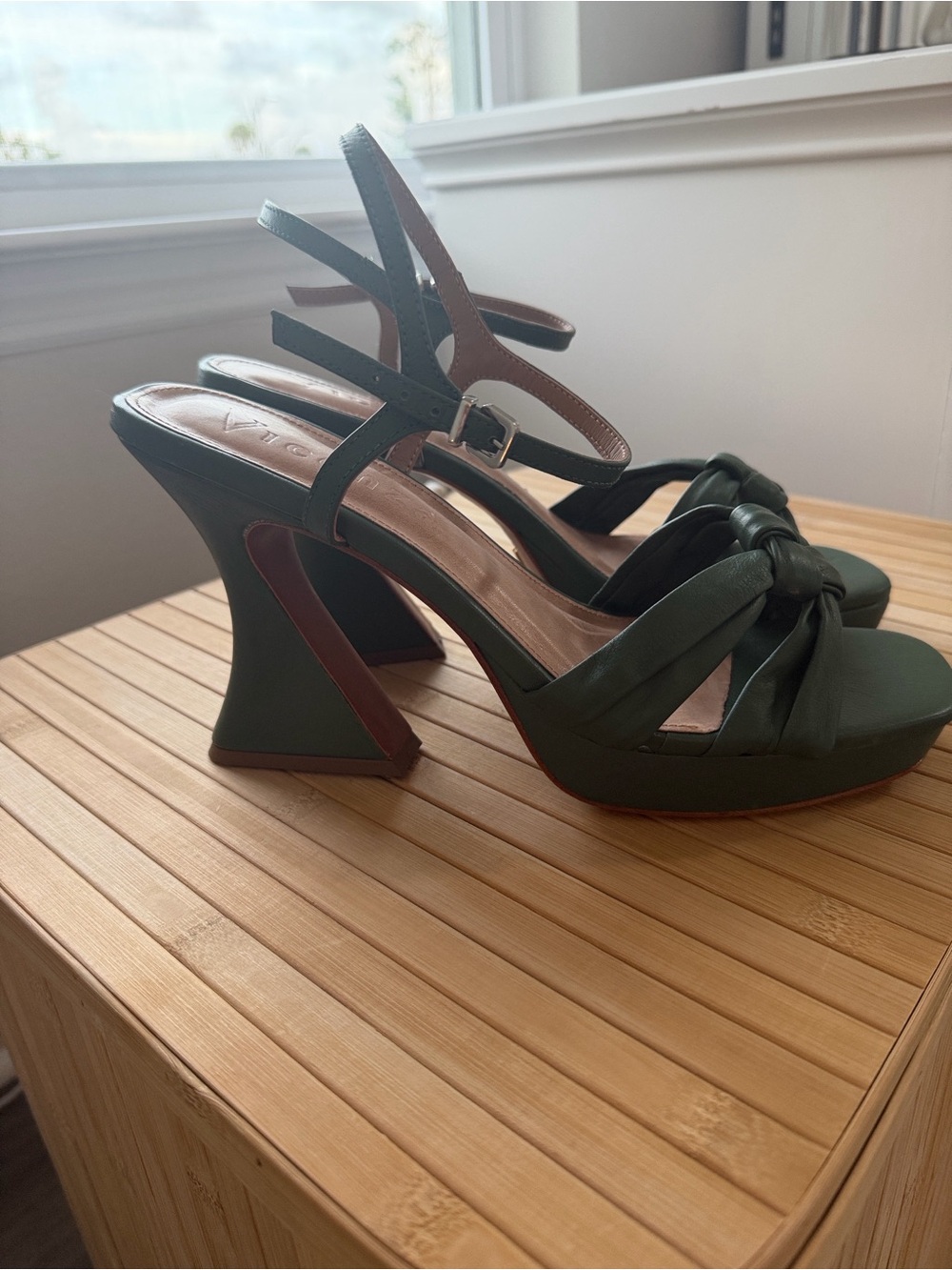 Antropologie Sandal - Picture 4 of 11